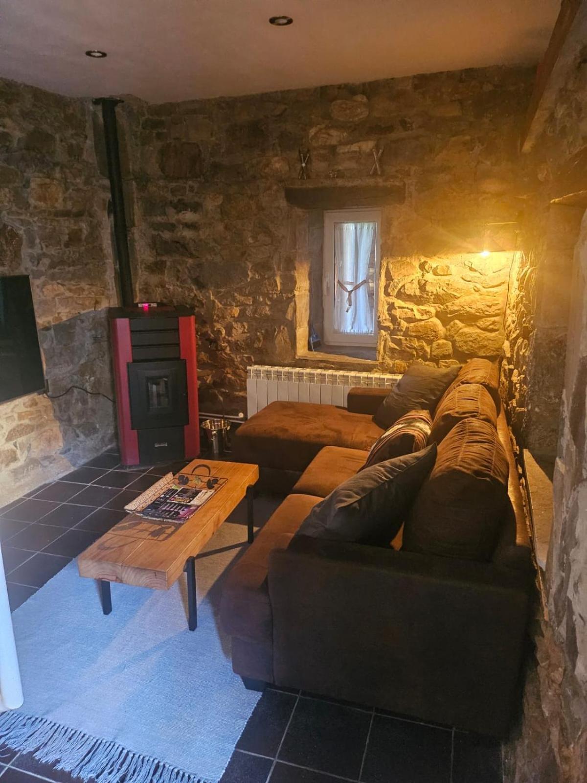 Casita Con Encanto Collanzo Bagian luar foto
